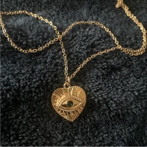 Gold Heart Pendant Necklace